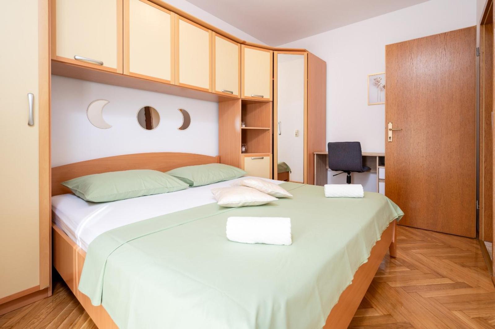 Apartment Anita Trogir Exterior foto